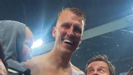 Kemenangan Dramatis The Magpies: Dan Burn Ungkap Pidato Ruang Ganti yang Menyelamatkan Musim Newcastle United
