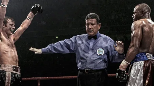 Joe Calzaghe Rayakan 20 Tahun Kemenangan Ikonik Atas Jeff Lacy: Momen Penentu Karier Sang Legenda