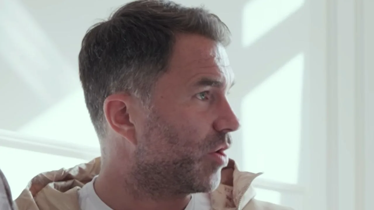 Eddie Hearn Berikan Klarifikasi: Akankah Tom Aspinall Meninggalkan UFC demi Karier Tinju?