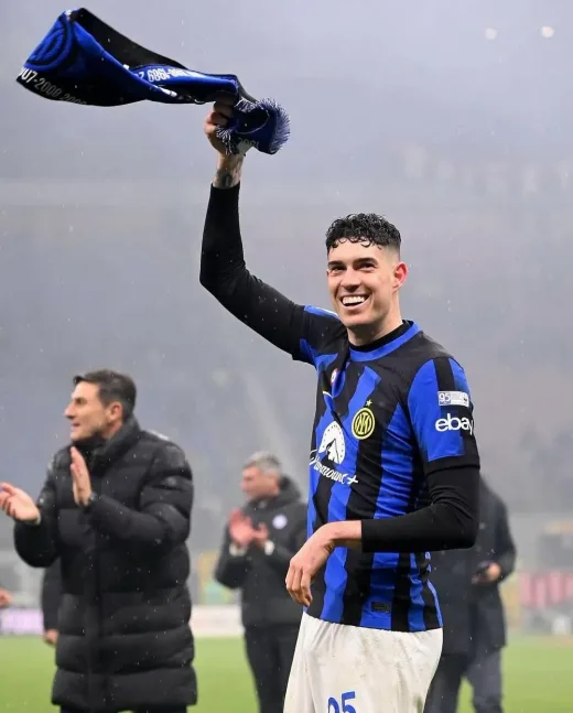 Barcelona Bidik Alessandro Bastoni: Optimisme Transfer di Tengah Turbulensi Serie A