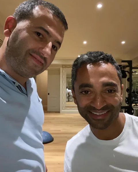 Prediksi Chamath Palihapitiya: Biaya Token AI Akan Anjlok Hingga 90 Persen