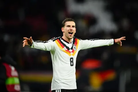 Bayern Munich Tekuk Gladbach 4-1, Mantapkan Posisi Puncak Bundesliga