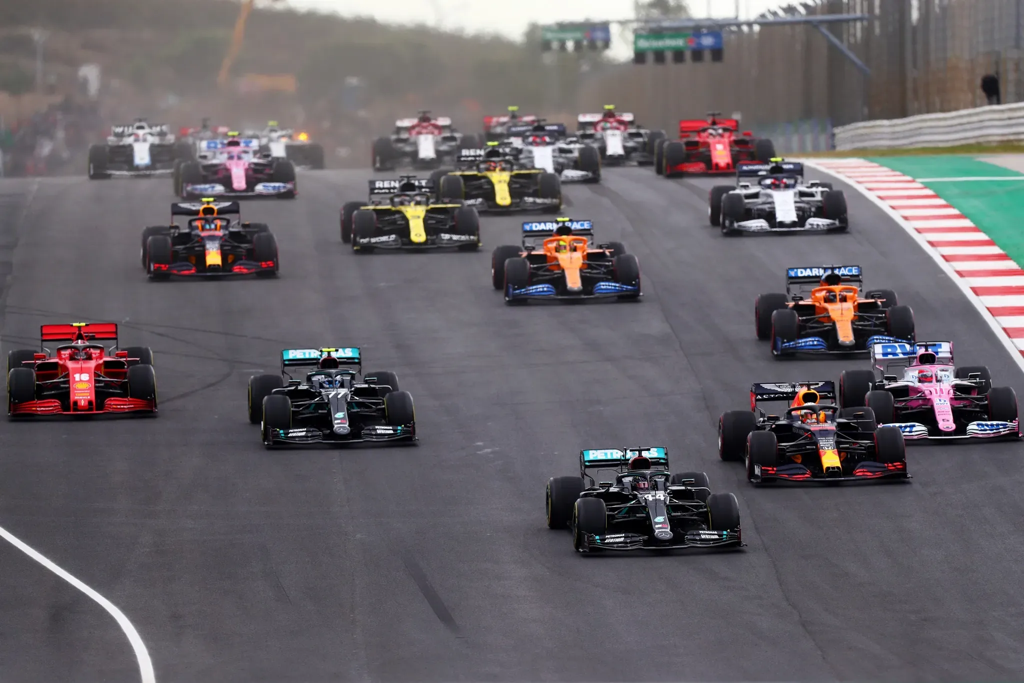 Hasil Lengkap GP Australia 2026: Pemenang Tak Terduga di Melbourne Setelah Drama 58 Lap!