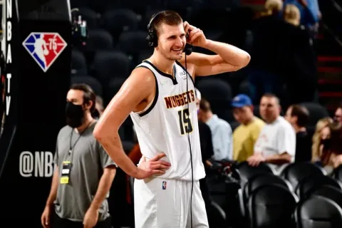 Dominasi Sang Juara: Kemenangan Atas Rockets Bawa Nuggets Dekati Puncak Wilayah Barat