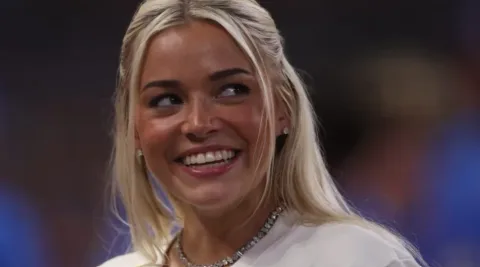 Ekspansi Livvy Dunne: Dari Pesenam LSU Menuju Bintang "Baywatch" di Layar Hollywood