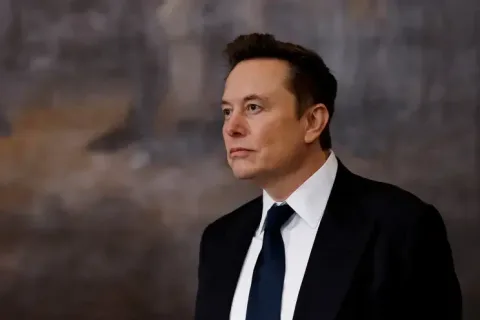Kacau Balau! Karyawan xAI Ngeluh Moral Hancur Gara-gara Elon Musk Sering Gonta-Ganti Kebijakan