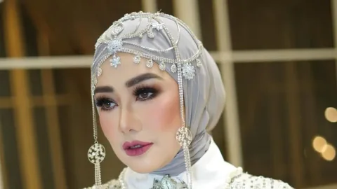 Wallpaper HP Bikin Salfok! Reza Artamevia Akhirnya Buka Suara Soal Kedekatan Zahwa Massaid & Jefri Nichol