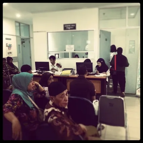 Buntut Dugaan Penolakan Pasien BPJS, Wamendagri Ancam 'Take Over' RSUD Yowari!
