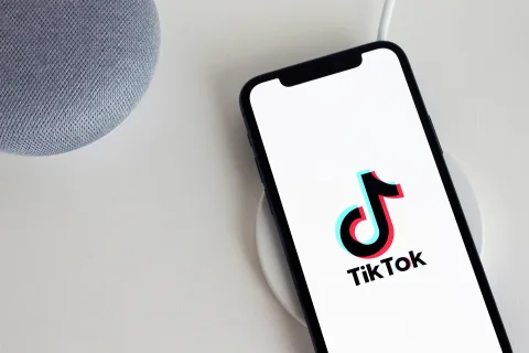 Pemerintah AS Tetapkan Pungutan $10 Miliar untuk Kesepakatan Akuisisi TikTok