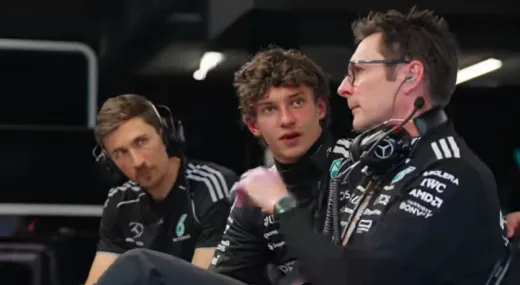 Kendali Toto Wolff: Intervensi dari Pit Wall untuk Membantu Kimi Antonelli Menghadapi Tekanan F1