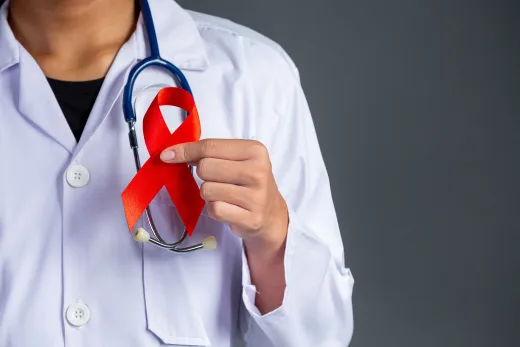 Revolusi Satu Tablet: Transformasi Regimen Kompleks HIV Bagi Populasi Menua