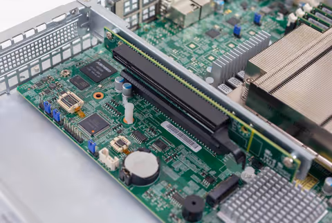 SuperMicro Ancam Takhta Dell di Pasar Server, AMD Buka Front Baru Lewat "Agent Computers" On-Premise