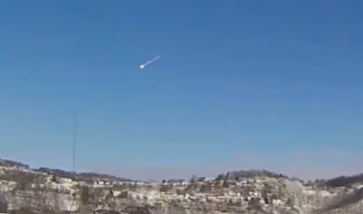 Meteor Bola Api Meledak di Langit Ohio dengan Dentuman Sonik Dahsyat