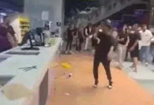 FAKTA: Video Viral "Hujan Rudal" Iran di Irak Adalah Cuplikan Video Game