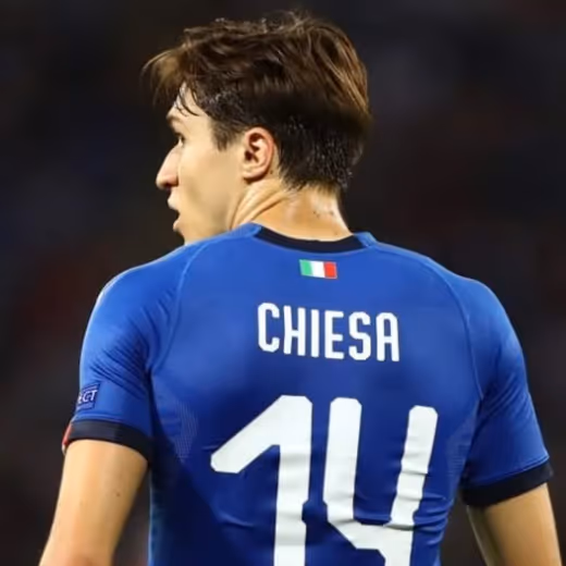 Amunisi Tambahan: Federico Chiesa Kembali Dipanggil ke Skuad Italia untuk Laga Krusial Play-Off Kontra Irlandia Utara