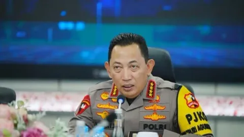 Siaga Lebaran: Kapolri Instruksikan Seluruh Personel Berikan Pelayanan Optimal Saat Pelaksanaan Salat Id