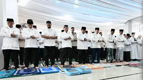 Idulfitri Penuh Makna: Presiden Prabowo Salat Ied dan Berbagi Kebahagiaan di Huntara Aceh Tamiang