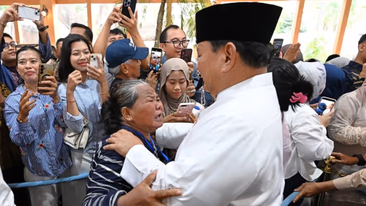 Momen Haru dan Bahagia: Kisah Kedekatan Presiden Prabowo dengan Rakyat dalam Gelar Griya Idulfitri di Istana