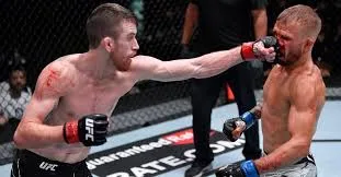Jeritan dari Oktagon: Debat Gaji Petarung UFC Memanas Usai Gelaran UFC London