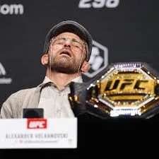"Si Tua Volk Masih Punya Trik": Alexander Volkanovski Tantang Movsar Evloev Duel Perebutan Gelar