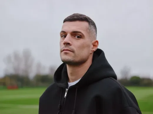 Drama Derby Tyne-Wear: Luke O’Nien Ungkap Tekanan dan Peran Krusial Granit Xhaka dalam Kemenangan Sunderland
