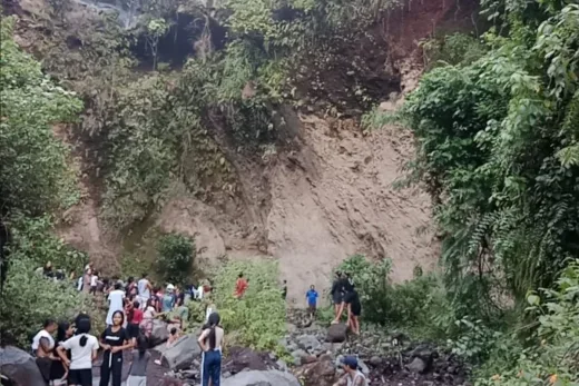 Tragedi Maut Karangasem: Diduga Mabuk, Sopir Tewas Usai Mobil Terjun ke Jurang 100 Meter