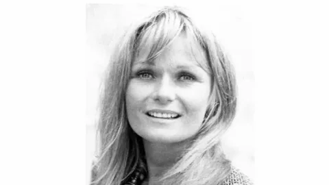 Kabar Duka dari Hollywood: Bintang 'Superman' Valerie Perrine Tutup Usia pada Umur 82 Tahun