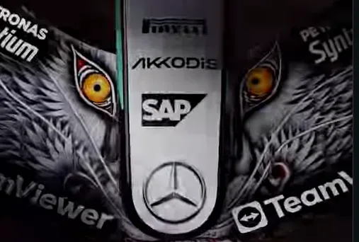 Mercedes "Wolf Mode": Transformasi Corak Ikonik Silver Arrows untuk GP Jepang