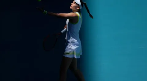 Rybakina Mengganas: Bangkit dari Ketertinggalan untuk Singkirkan Pegula di Miami Open
