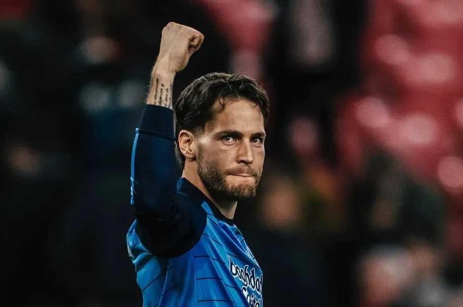 Buka Peluang ke Camp Nou: รlex Remiro Jawab Rumor Transfer ke Barcelona