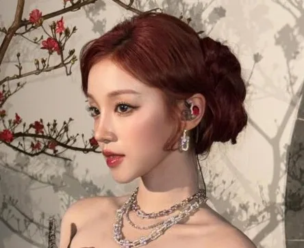 Kabar Buruk Bagi Neverland: Yuqi i-dle Hiatus Sementara Akibat Cedera Kepala Serius Saat Konser