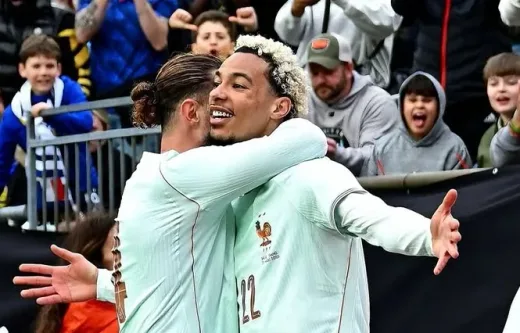 Hugo Ekitike Curi Perhatian: Bintang Liverpool Cetak Gol Indah Bawa 10 Pemain Prancis Tekuk Brasil