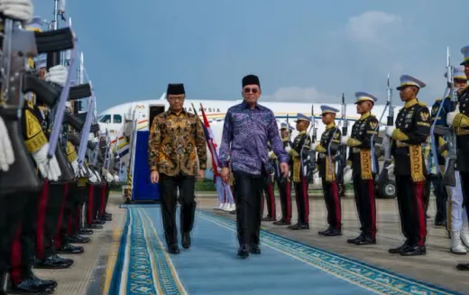 Aliansi Jakarta-KL: Misi Diplomatik Bersama Redam Perang Timur Tengah