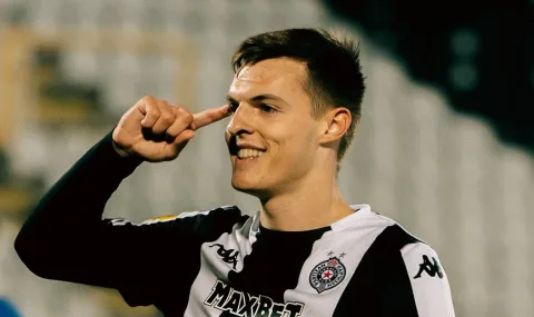 Kesepakatan Selesai! AC Milan Resmi Datangkan Filip Kostic, Jalani Tes Medis Hari Ini