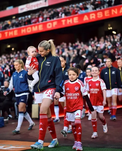 Kemenangan Gemilang Arsenal: Alessia Russo Jadi Pahlawan di Derbi London Utara Kontra Tottenham