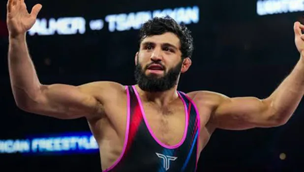 Chaos Memprediksi: Colby Sebut Strickland Akan 'Dihancurkan' oleh Khamzat
