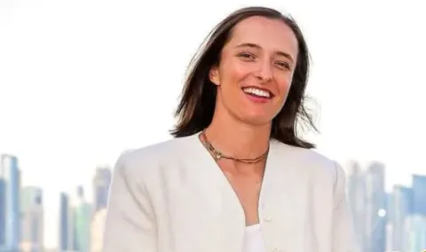 Perisai Sang Ratu! Iga Swiatek Pasang Badan Bela Psikolog Daria Abramowicz dari Kritik Tajam Publik