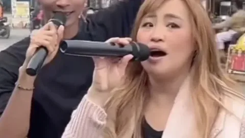 Raup Untung Fantastis dari Ngamen di Jalanan, Pinkan Mambo: Muka sampai Budukan