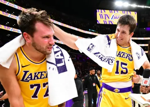 Bencana Ganda di LA! Lakers Lakukan Manuver Roster $18 Juta Pasca Cedera Horor Luka Doncic & Austin Reaves