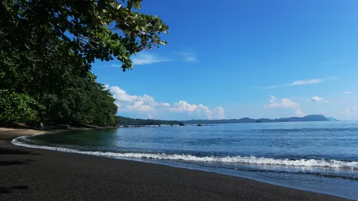 Bocah 10 Tahun yang Hilang Terseret Ombak di Pantai Batu Putih Meulaboh Ditemukan Meninggal Dunia