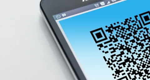 Awas Scam Tilang QR Code: Trik Baru Hacker Lewati Filter Keamanan SMS