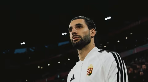 Dominik Szoboszlai Buka Suara soal Rencana Hengkangnya Mohamed Salah dari Liverpool