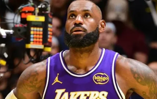 LeBron James Bungkam Fans Mavericks! Pesan Menohok di Tengah Badai Cedera Lakers