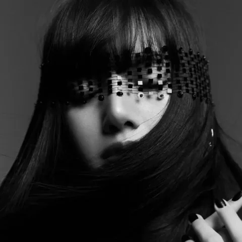 Lisa BLACKPINK dan Anyma Rilis "Bad Angel": Fusi Melodic Techno-Pop yang Mendobrak Batas Digital