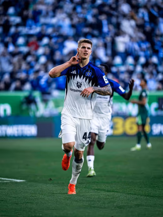 Waktu Pemulihan Cedera Luka Vuskovic Terungkap, Bos Hamburg Konfirmasi Masalah Lutut