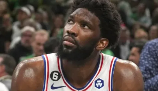 Pukulan Telak bagi 76ers: Joel Embiid Jalani Operasi Usus Buntu Jelang Playoff