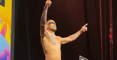 Ulasan Pascapertarungan UFC 327: KO Dramatis Carlos Ulberg Rebut Gelar Juara hingga Malam Liar Josh Hokit