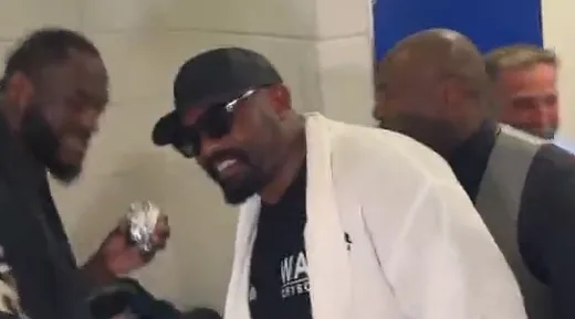Penggemar Merasa Tertipu, Sebut Derek Chisora Gunakan Isu Pensiun Hanya untuk Jual Pertarungan