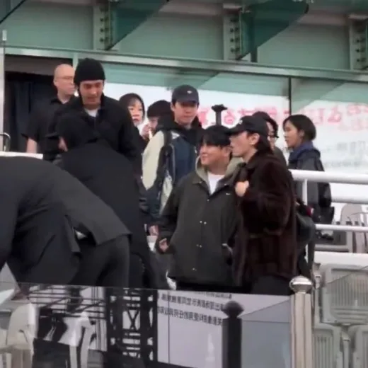 Deretan Selebriti yang Hadir di Konser Ketiga "ARIRANG" BTS di Stadion Goyang