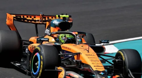 Uji Coba Masa Depan: Piastri & Russell Selesaikan Tes Ban Pirelli 2026 di Nรผrburgring